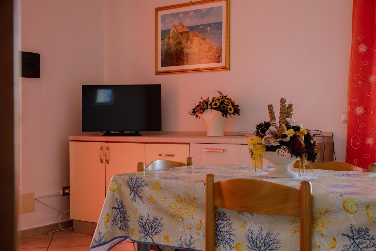 Appartamenti Costa - Budoni Sweet Home Tanaunella Exterior photo